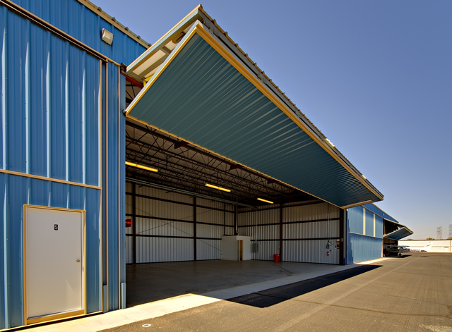 Bifold door on Steel T-hangar buildings